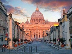vatican-city-touritaly-home-feature-gallery002